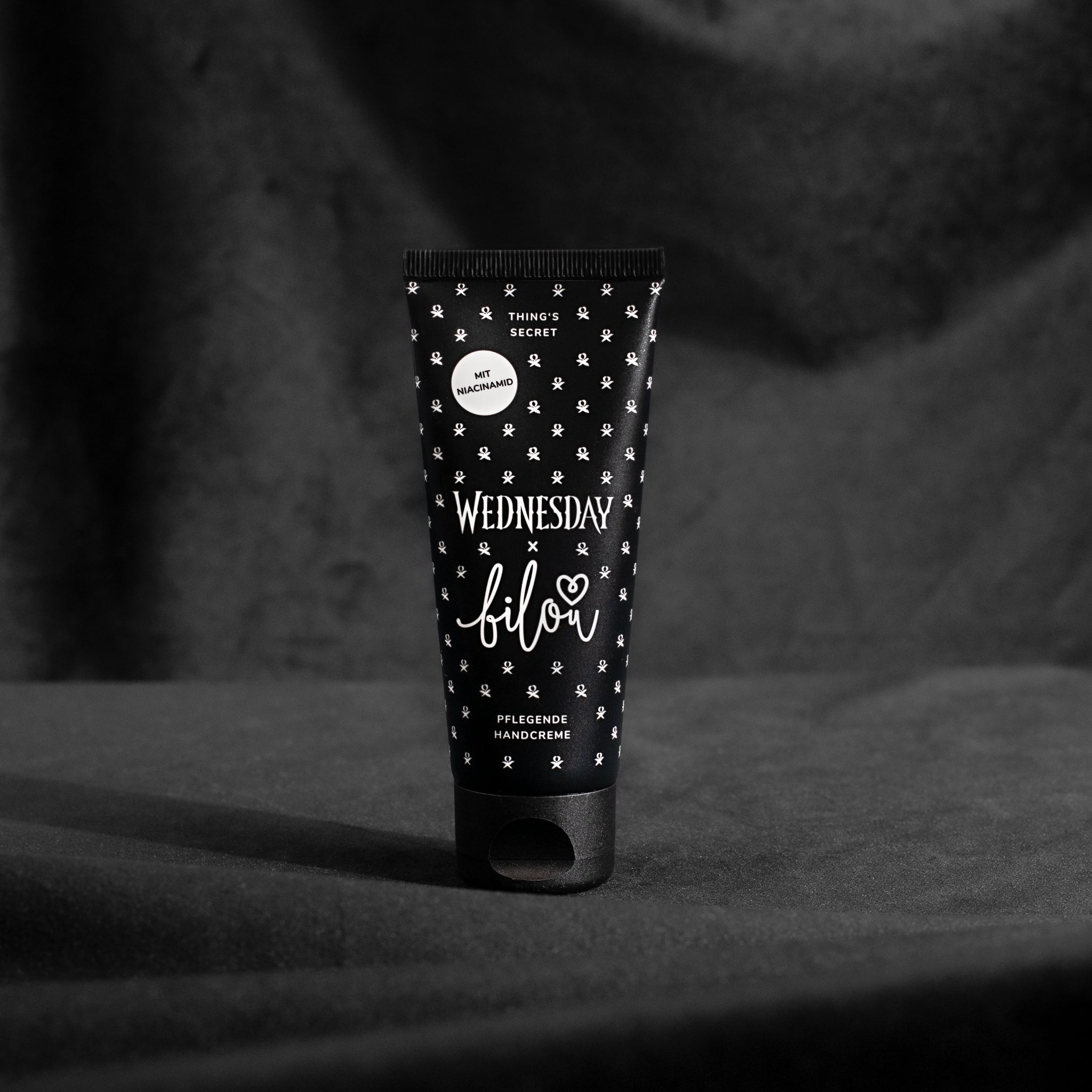 bilou x Wednesday Handcreme Thing's Secret - bilou